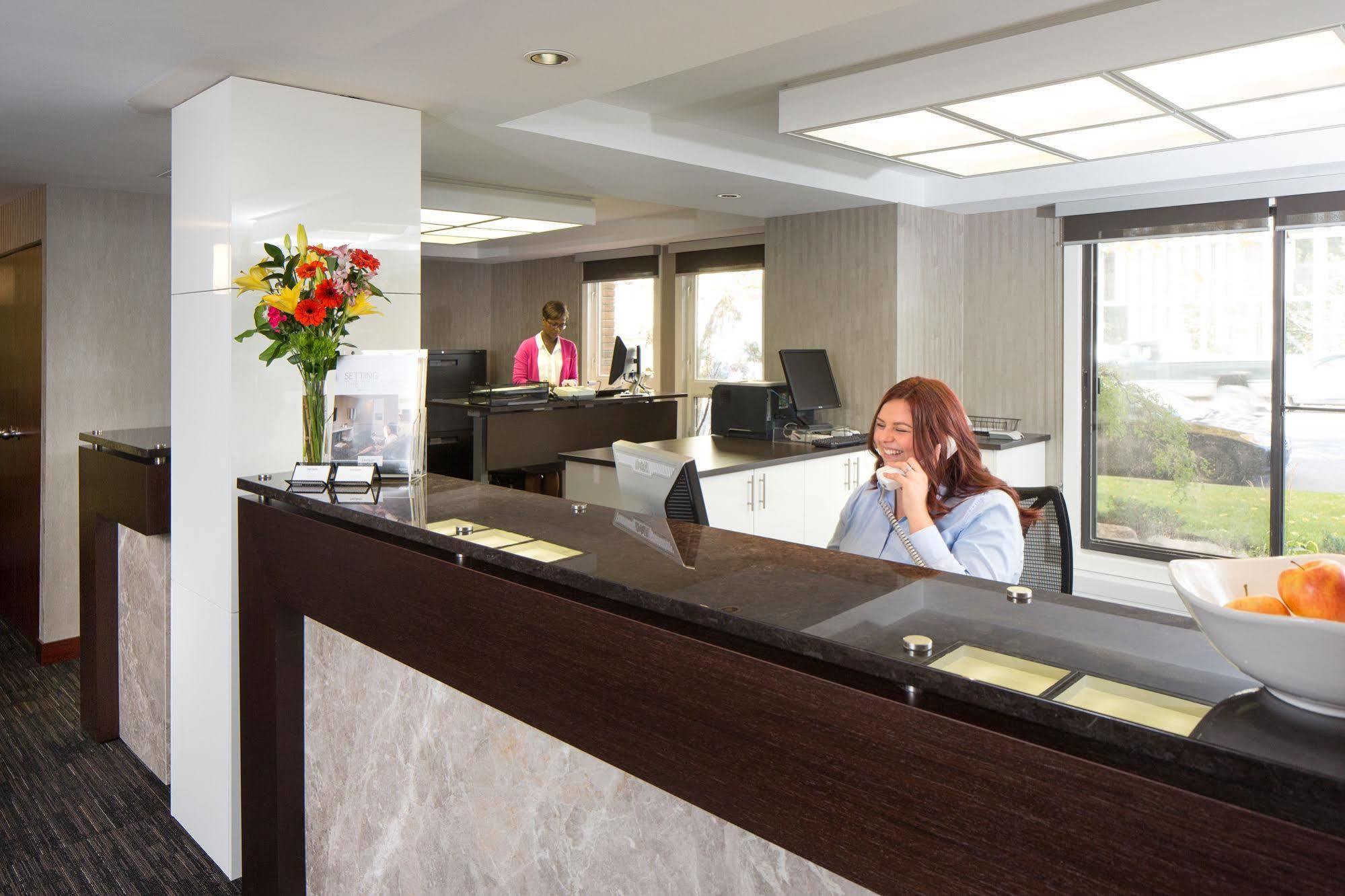 Execsuite Inc. คาลการี ภายนอก รูปภาพ